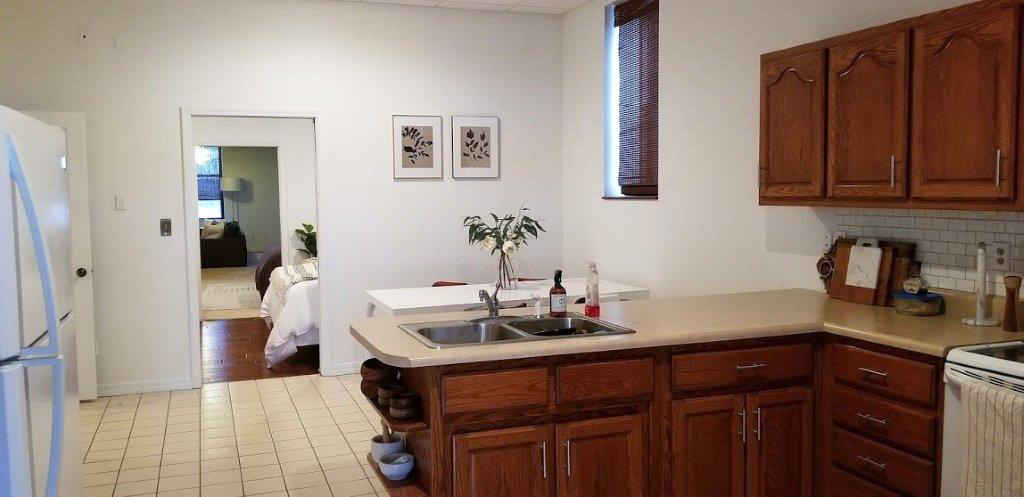 27 Court Square, 2 Bedrooms Bedrooms, ,1 BathroomBathrooms,Apartment,Currently Occupied,Court Square,2,1003 27 Court Square, 2 Bedrooms Bedrooms, ,1 BathroomBathrooms,Apartment,Currently Occupied,Court Square,2,1003